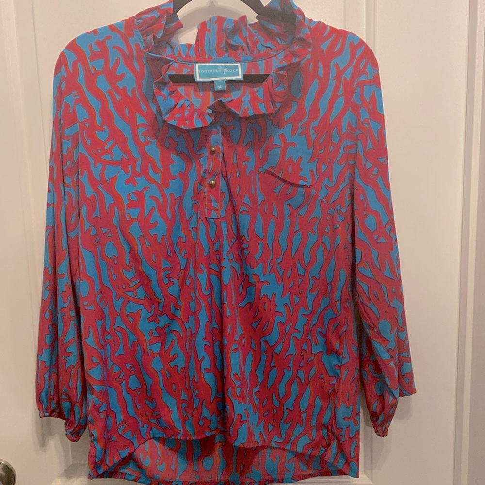 Boutique brand Spring weight top